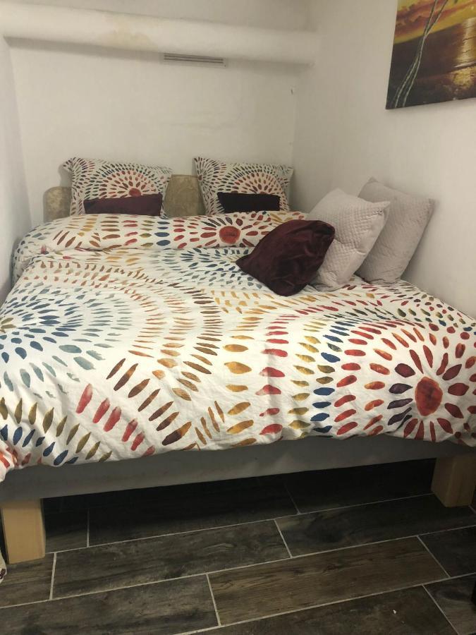 Studio Individuel Pres De Paris Mantes-la-Jolie Eksteriør bilde